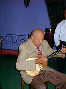 Simón Díaz, el gran cantante, compositor y músico de Venezuela